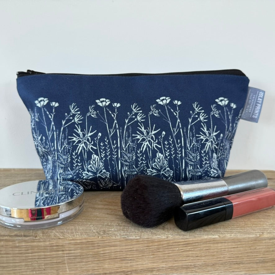 Wet Meadow Make Up Bag - Navy